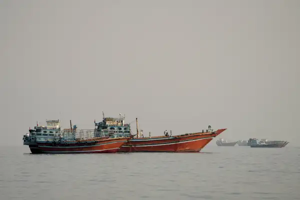 Hormuz oil flows rise despite Iran threats against shipping