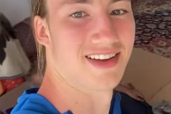 عباس عراقجي يؤكد اعتقال سائح فرنسي ألماني في إيران