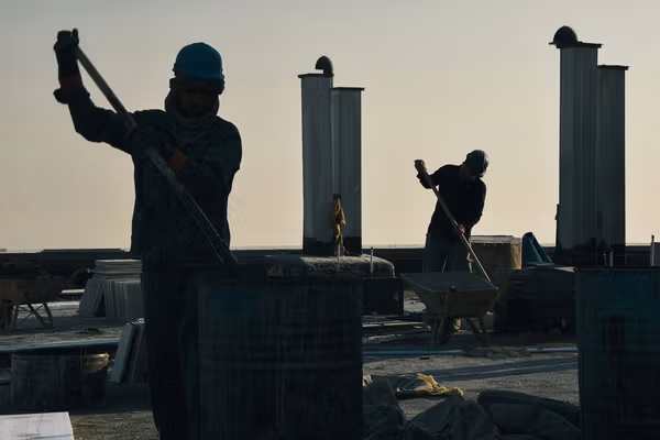 انتقاد عضو شورای عالی کار از «فضای بلاتکلیفی»: بیثباتی اقتصادی به بیکاری دامن زده است