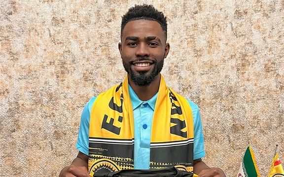 الویس کامسوبا به سپاهان پیوست