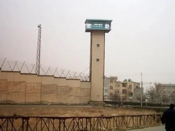 سازمان حقوق بشری کارون از مرگ ۴ زندانی در زندان شیبان اهواز به دلایل نامشخص خبر داد