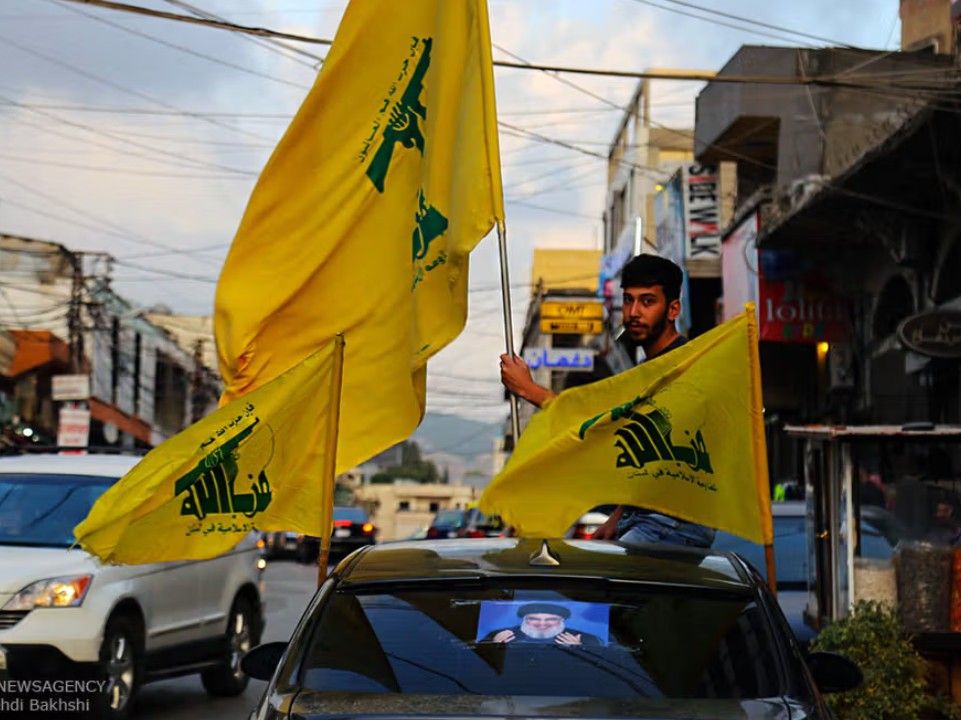 حزب‌الله در واکنش به کشته شدن فرمانده یگان رضوان، سه موشک به اسرائیل پرتاب کرد