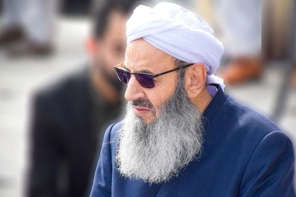 مولوی عبدالحمید: اعدامهای سیاسی بهویژه اعدام زنان خطرناک هستند