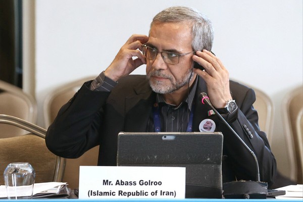 برلماني إيراني: ترامب يتحدث يومًا عن التفاوض ويهدد في اليوم التالي