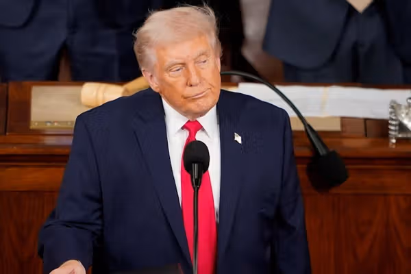 کاخ سفید: ترامپ در صورت لزوم آماده اقدام نظامی است