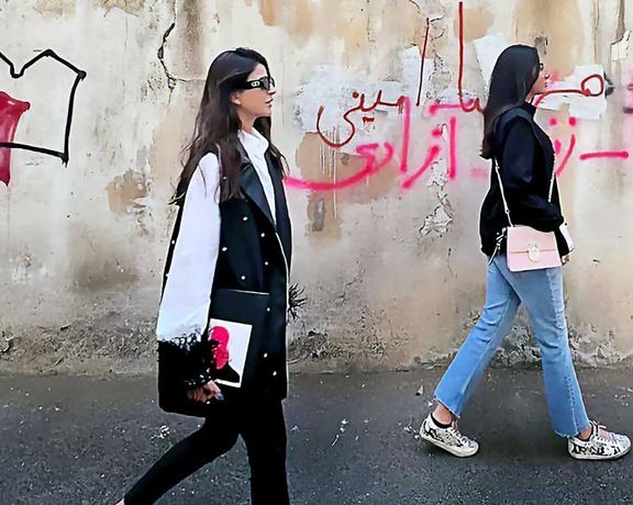 روزنامه کیهان جنگ خیابانی با زنان مخالف حجاب اجباری را اقدام خداپسندانه خواند