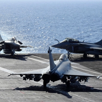 مجلة فوربز: إيران محاصَرة بقوات جوية متقدمة لدول المنطقة