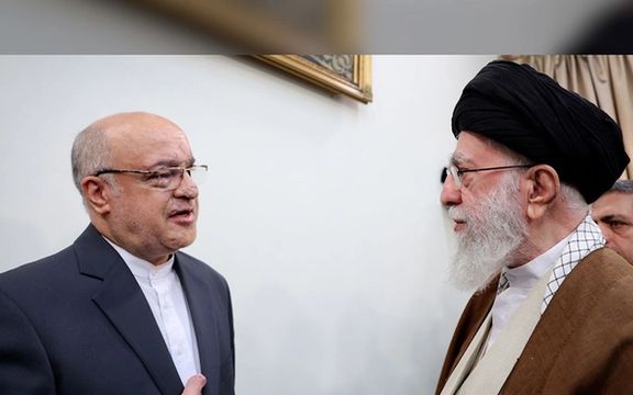 سفير إيران في لبنان لخامنئي: عيني اليسرى جيدة.. واليمنى ترى بشكل جزئي