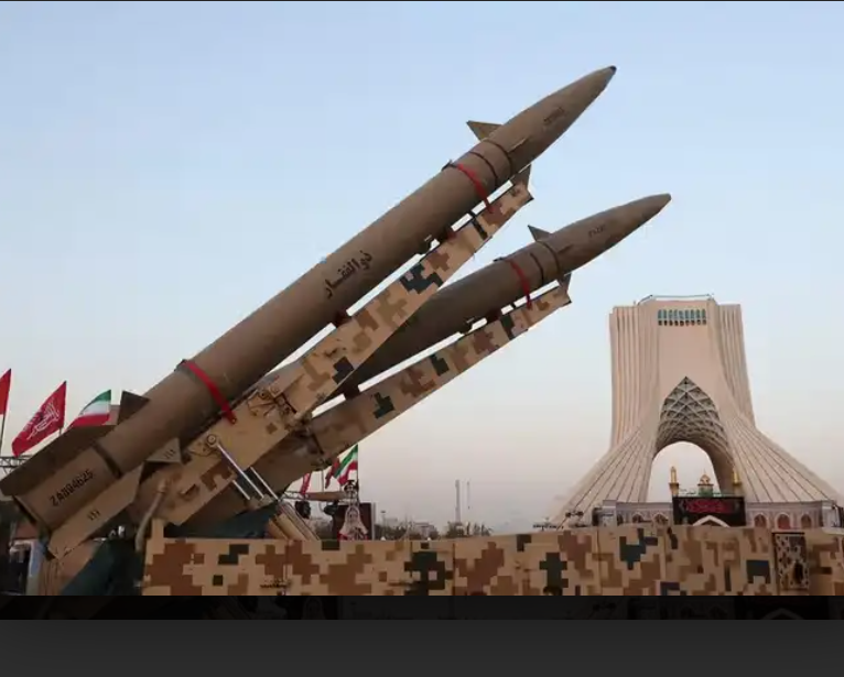 منظمة أبحاث التسلح في النزاعات:الحوثيون يسعون لتصنيع صواريخ خيبر شكن الإيرانية في اليمن 