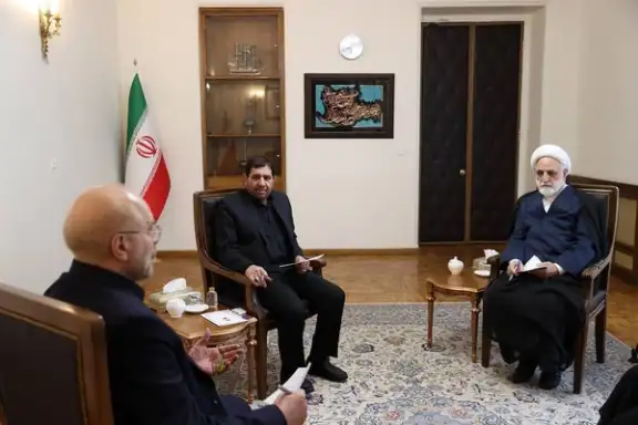 Interim President Mohammad Mokhber (center) with Parliament Speaker Mohammad Bagher Ghalibaf (left) and Judiciary Chief Gholamhossein Mohseni Ejei (right), May 21, 2024.