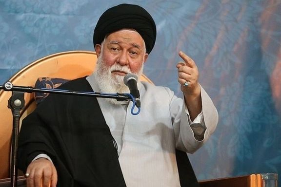 احمد علمالهدی: دولتهایی که سعی کردند مقابل رهبر زاویه بگیرند، منفور مردم بودهاند