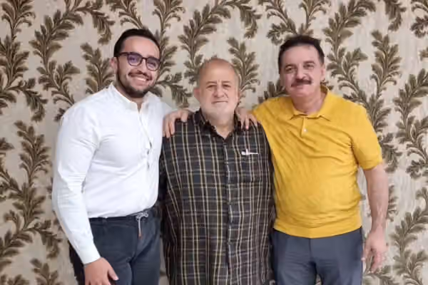 نادر قاضیپور، نماینده پیشین مجلس: سپاه، باشگاه تراکتور را به زنوزی هدیه کرد