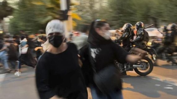 نماینده بریتانیا در نشست کمیته سوم: حکومت ایران به جای متهمسازی عوامل خارجی، به خود بنگرد