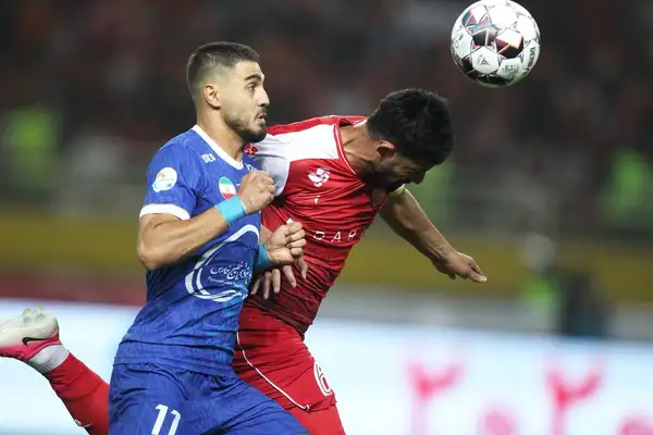 استقلال ۱-۱ پرسپولیس؛ جذابترین دربی به نفع تراکتور و نکونام