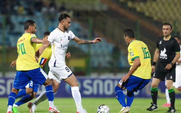 صنعت نفت آبادان ۱-۱ نساجی؛ فرار شاگردان بختیاریزاده از شکست برابر قعرنشین لیگ