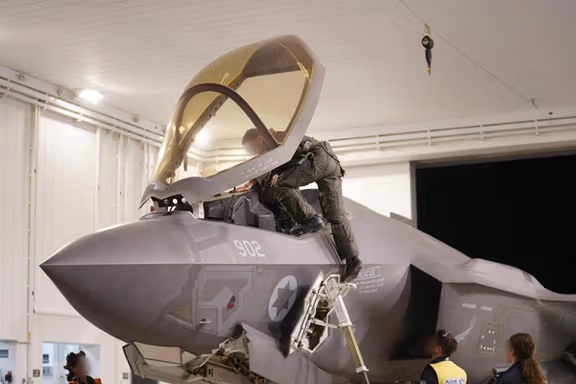 صور لمقاتلات إسرائيلية خلال الهجوم الأخير على إيران