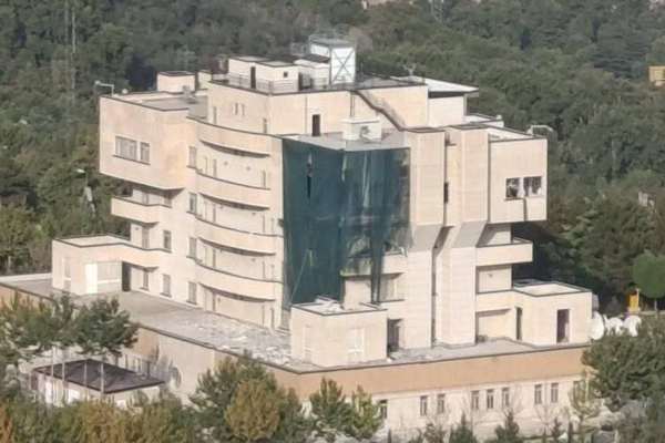 تداول صور مزعومة لإقامة إسماعيل هنية بعد اغتياله في طهران