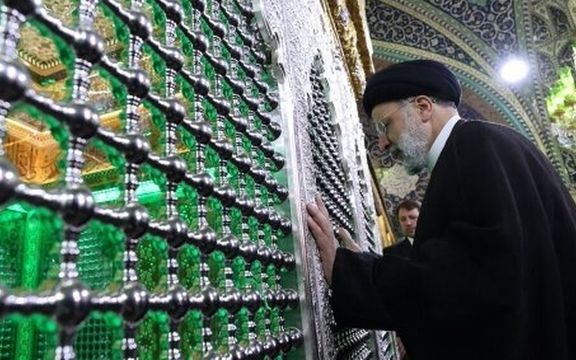 امام جمعه نهبندان: امام رضا رئیسی را در آغوش گرفت