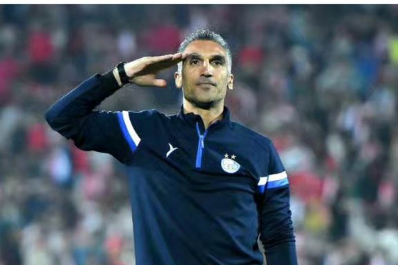 خبرورزشی مدعی شد؛ مهدی هاشمینسب در دربی روی نیمکت استقلال مینشیند