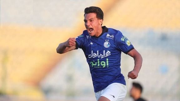 جریمه دو و نیم میلیاردی استقلال بابت شکایت حسینزاده و عریانی