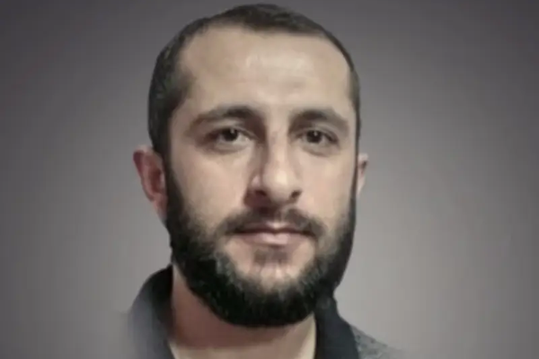 بعد سجنه 15 عامًا.. إيران تعدم سجينًا سياسيًا كرديًا اتهمته بقتل إمام مسجد