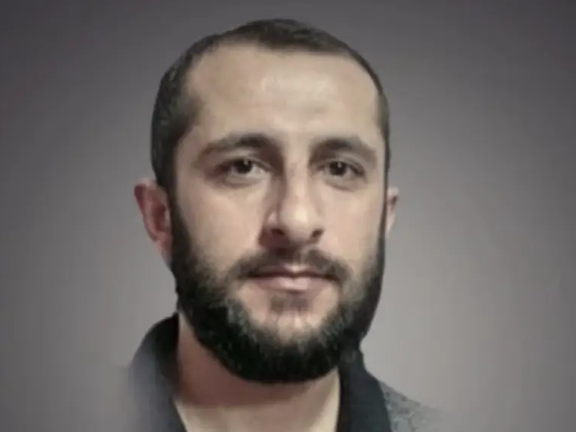 بعد سجنه 15 عامًا.. إيران تعدم سجينًا سياسيًا كرديًا اتهمته بقتل إمام مسجد