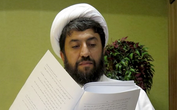 مقام حوزه علمیه: وزارت بهداشت سواد پیشگیری از بیماری را ندارد، حوزه وارد شود