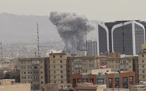 ادامه حملات به نقاط مختلف ایران در صبح سهشنبه