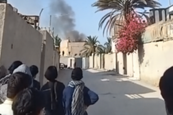 اشتباكات عنيفة بين الأمن ومسلحين في "سراوان" بإيران وغموض حول هوية المسلحين وحصيلة الضحايا