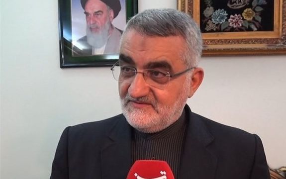 عضو کمیسیون امنیت ملی مجلس: بحث نامه ترامپ یک جنگ روانی و سیاسی است