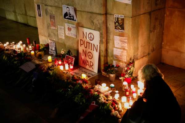 An Iranian Tribute To Navalny’s Courageous Voice