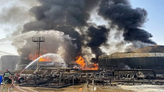 آتشسوزی در پالایشگاه آبادان