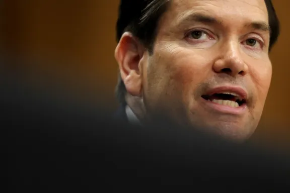 وزیر خارجه آمریکا: جمهوری اسلامی و داعش دو تهدید اصلی برای دولت انتقالی سوریهاند