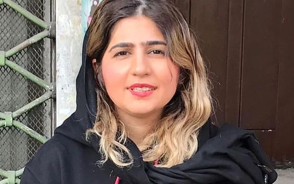 ناشطة إيرانية:لن أمثل أمام أي محكمة ما دام نظام "جمهورية الإعدام" يحكم في إيران