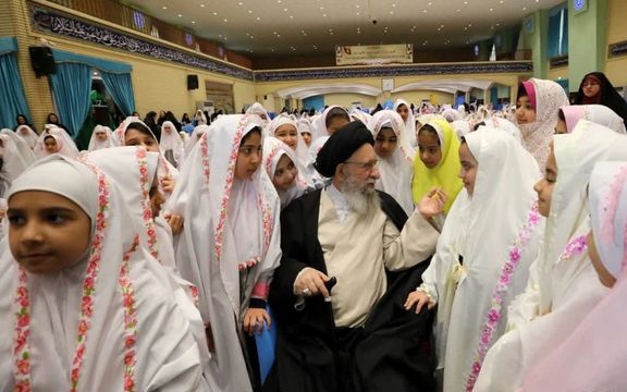 وزارت آموزش و پرورش از ابلاغ دستورالعمل برگزاری نماز جماعت در مدارس خبر داد