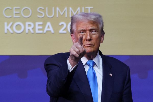 ترامپ: بایدن یک جنایتکار زشت است و باید زندانی شود