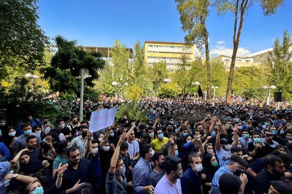 وكالة هرانا: مقتل 459 شخصًا في الاحتجاجات الجارية بإيران حتى الآن