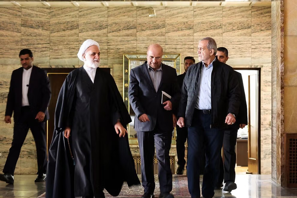 وسط مخاوف من تجدد الحرب مع إسرائيل.. إيران تعلن رسميًا تشكيل مجلس "الدفاع الوطني"