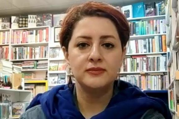 شورای تشکلهای صنفی فرهنگیان: ژینا مدرسگرجی، فعال زنان در مجموع به ۲۱ سال حبس محکوم شد