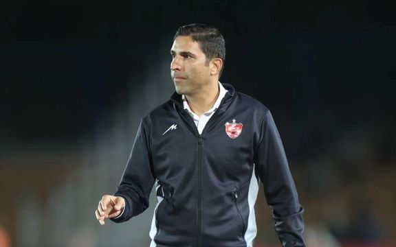 در پاسخ به شایعه جایگزینی عبدی؛ حمایت پرسپولیس از وحید هاشمیان و تکذیب تغییر در کادرفنی