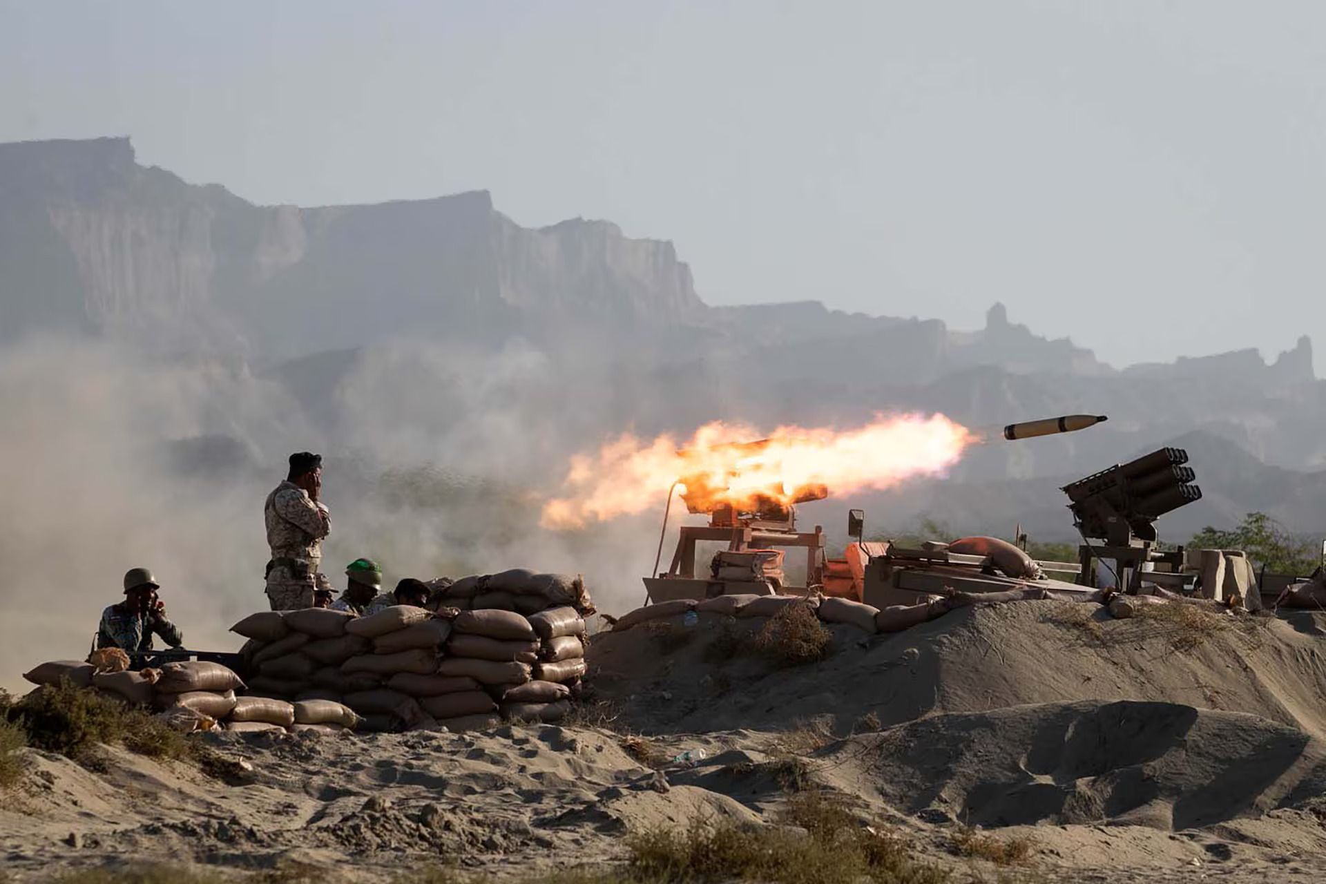 Iran army to hold drill near Iraq border