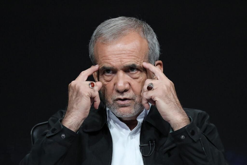 Political erosion mounts in Pezeshkian’s government as officials resign