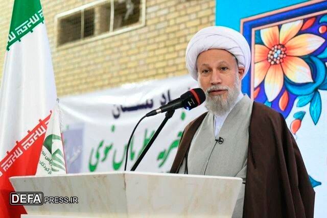 نماینده خامنه‌ای در استان فارس: مستکبران بدانند که با نسل دهه نودی ما روبه‌رو هستند