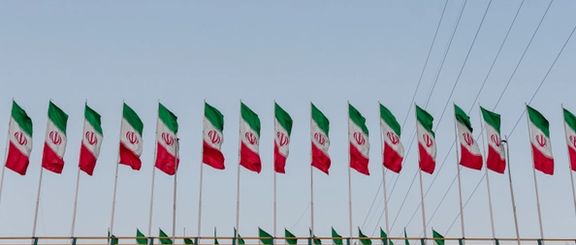 رویترز: یک هیات عالیرتبه اماراتی به زودی به ایران سفر میکند