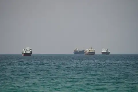 Saudi Yanbu oil loadings suspended as Qatar warns dual strait closures would be ‘catastrophic’