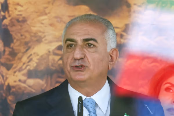 شاهزاده رضا پهلوی: ما ۵۰ هزار نفر کشته ندادیم که تنگه هرمز باز شود