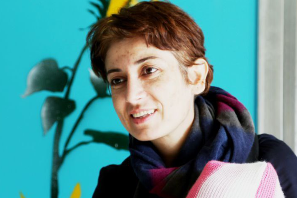 منظمات حقوقية تطالب بإلغاء حكم الإعدام والإفراج عن السجينة الكردية في إيران بخشان عزيزي