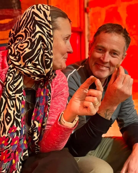 زوجان بريطانيان معتقلان في إيران يعلنان الإضراب عن الطعام وتعرضهما لانتهاكات