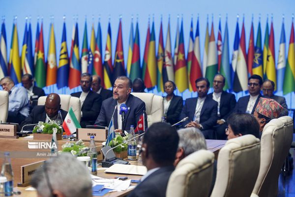 Iran's FM Absent From NAM's Group Photos In Baku