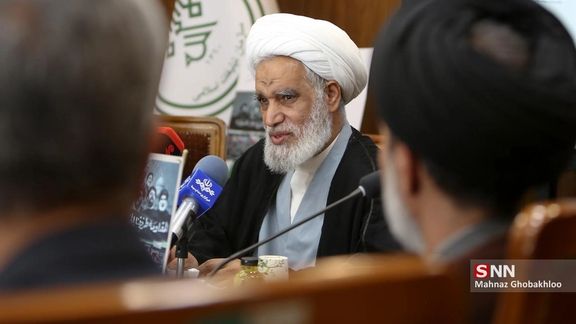 عضو هیئت رییسه مجلس خبرگان: جامعه آمریکا امیدش را از دست داده و این آغاز فروپاشی نرم است